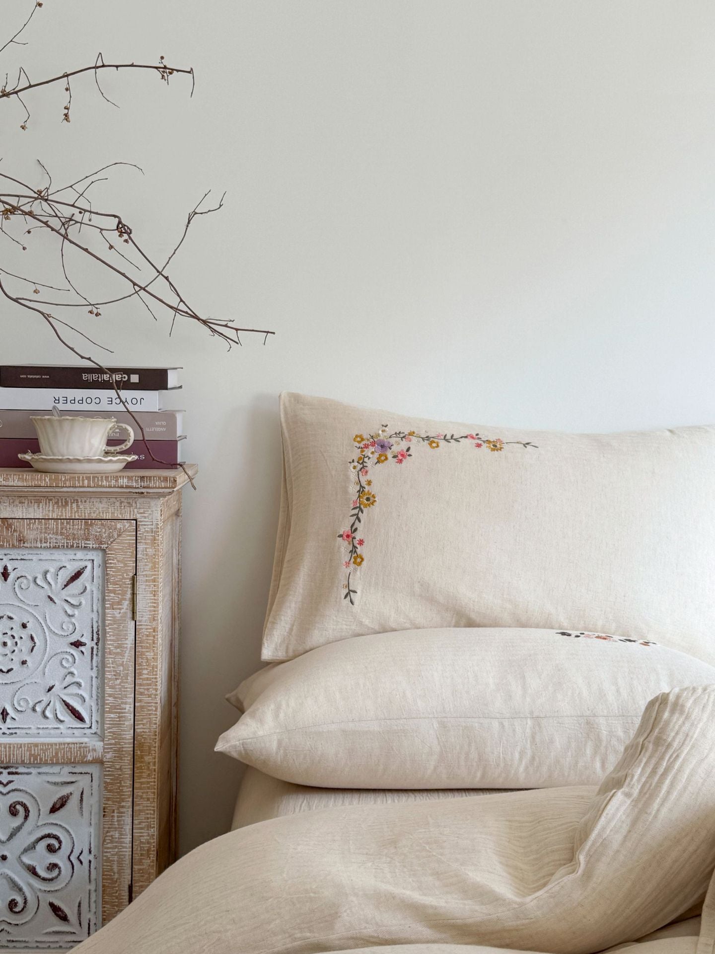 Maison Fleur Embroidered Cotton-Linen Bedding Set Berriscent