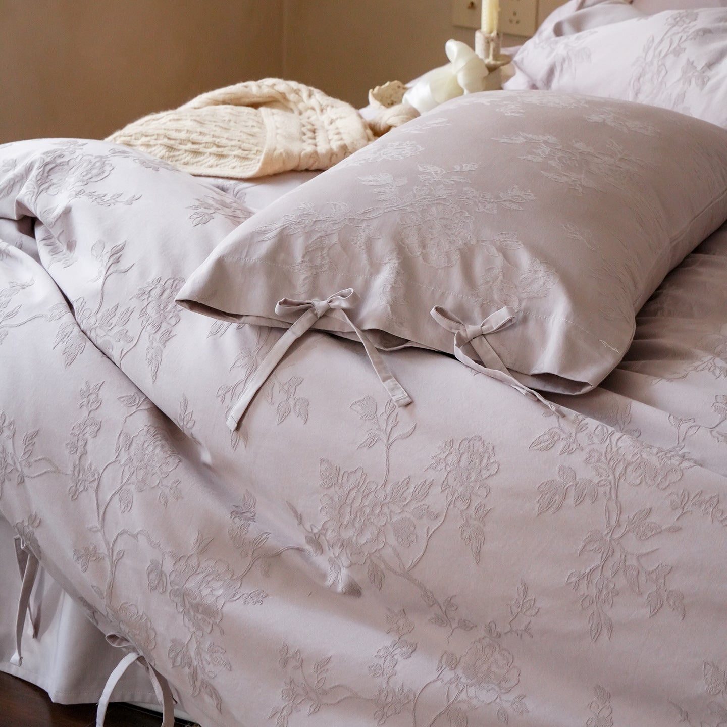 Blush Fleur Jacquard Cotton Bedding Set – Lavender Mist Berriscent