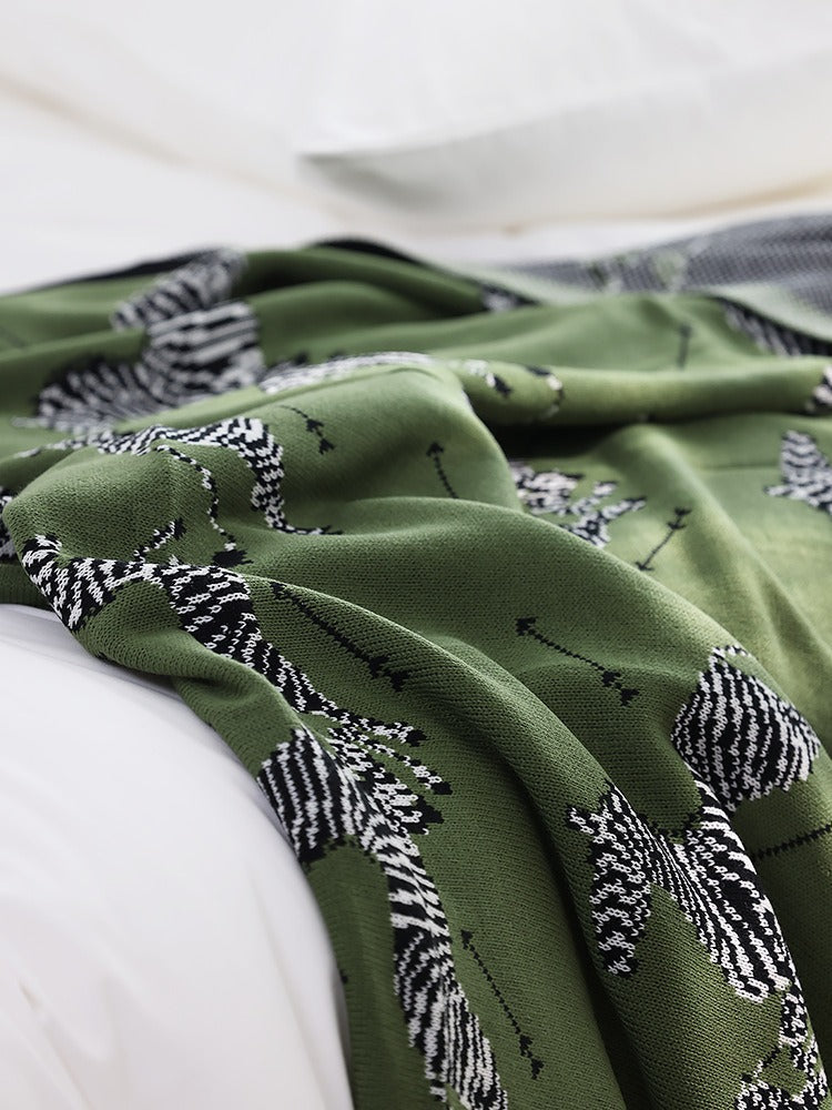 Savanna Stride Throw – Artistic Zebra Jacquard Blanket Berriscent