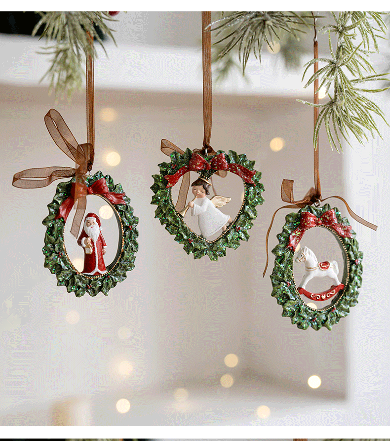  The Yuletide Charm Collection