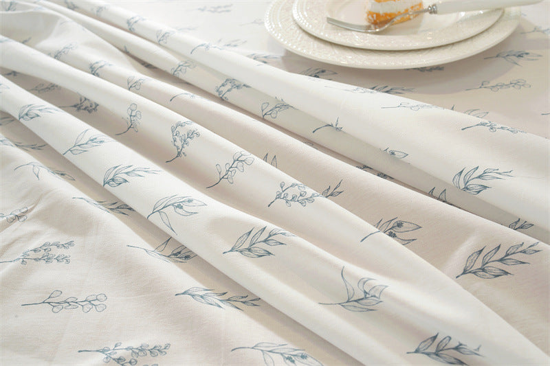 Cottage Bloom Cotton Tablecloth Berriscent
