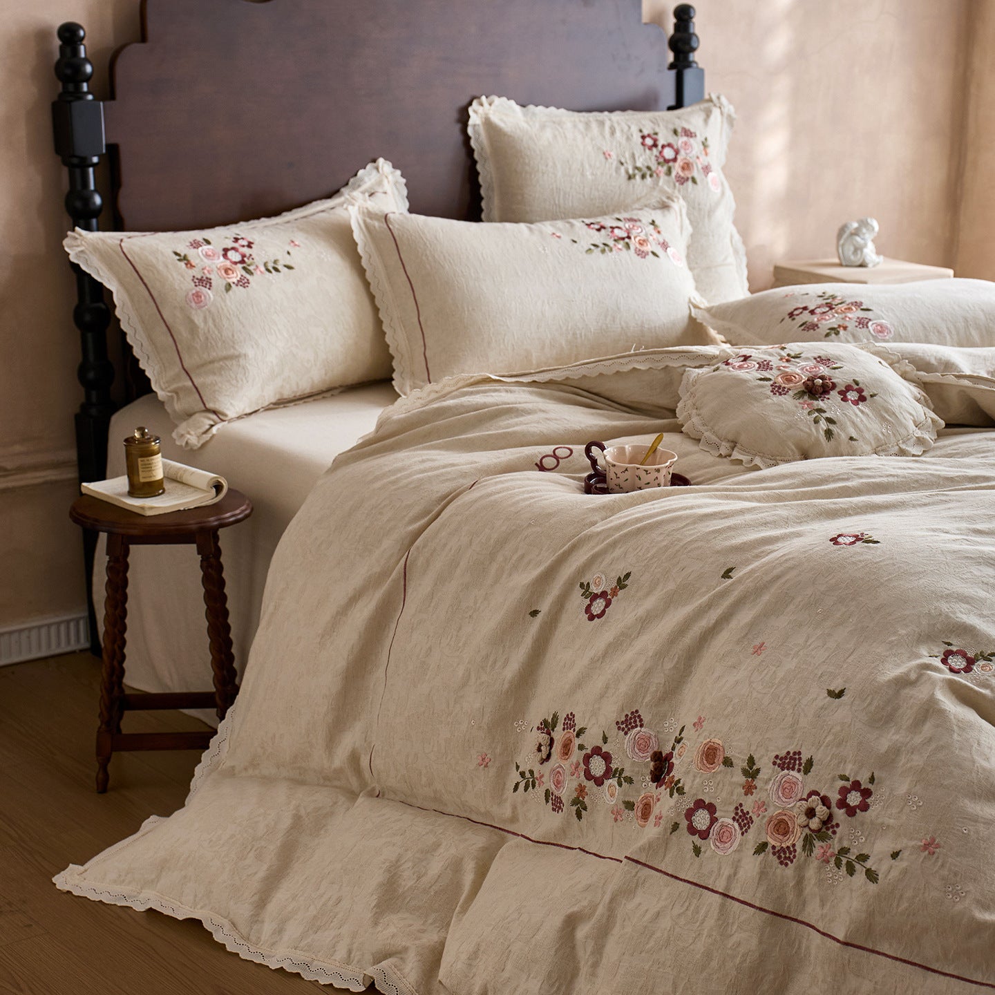 Rosé Heritage Cotton & Linen Embroidered Bedding Set Berriscent