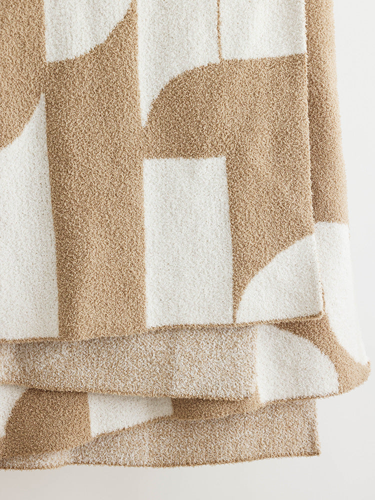 Soft Geometry Throw Blanket — Sand & Ivory Berriscent
