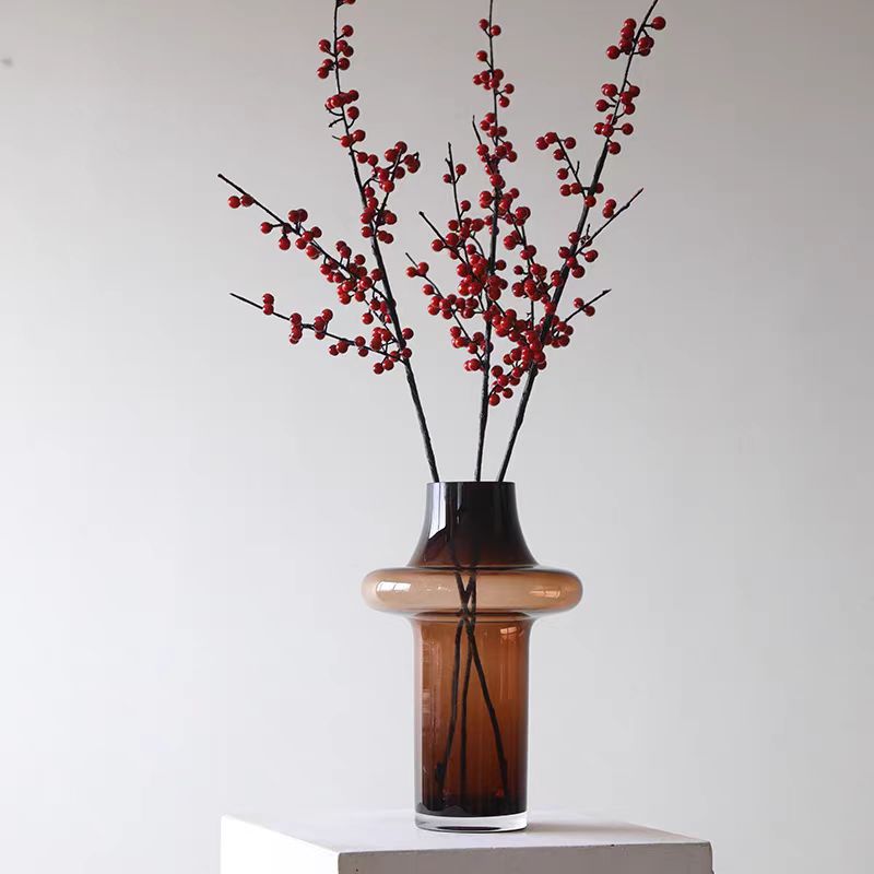 Amber Horizon Vase – Sculptural Gradient Glass Berriscent