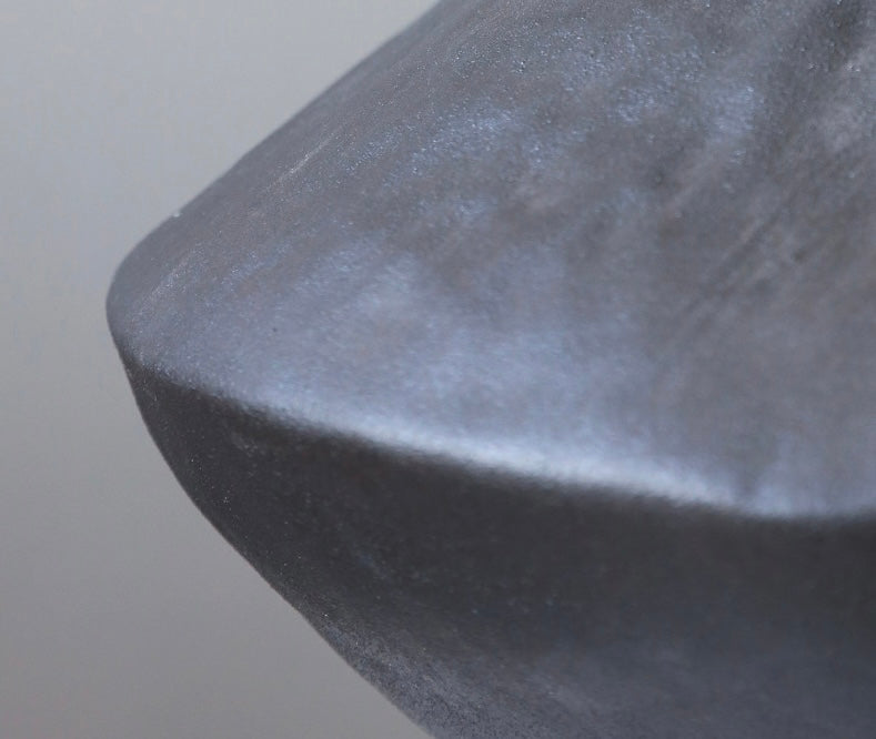 Obsidian Sculpture Vase Collection Berriscent