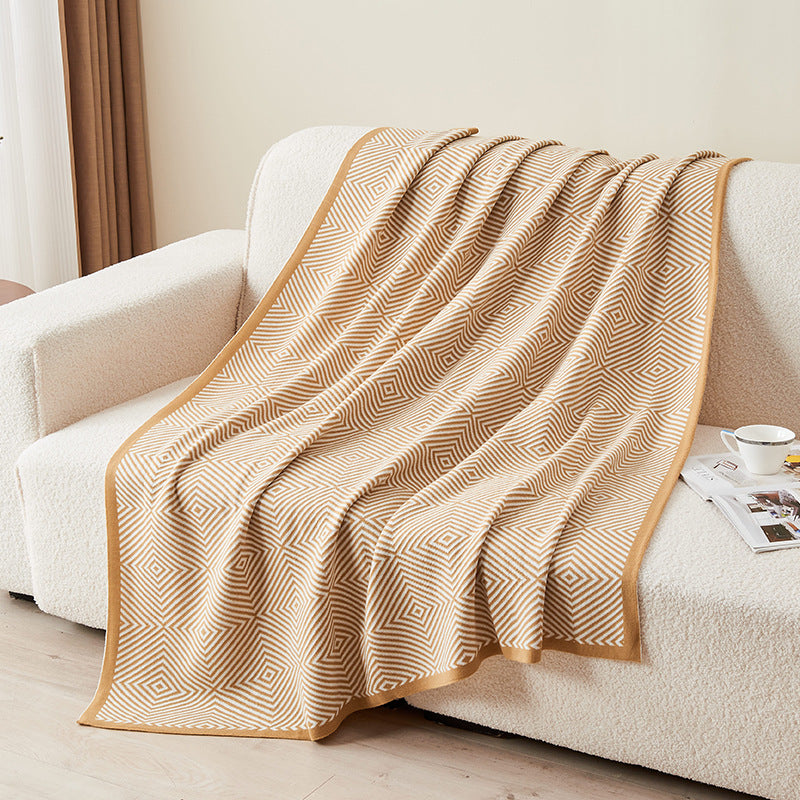 Golden Maze Reversible Throw Berriscent
