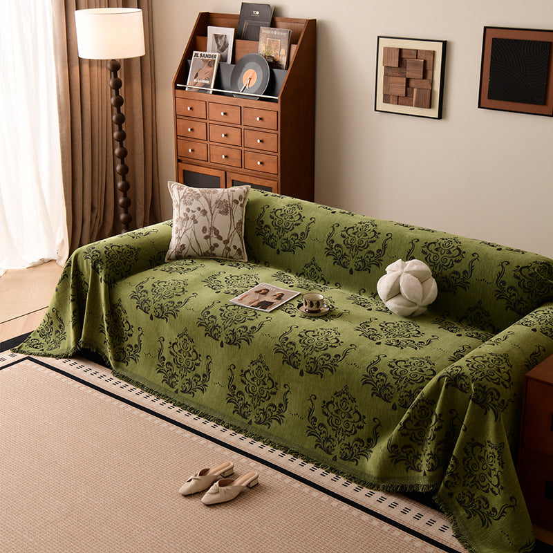 Classic Damask Chenille Sofa Throw Berriscent