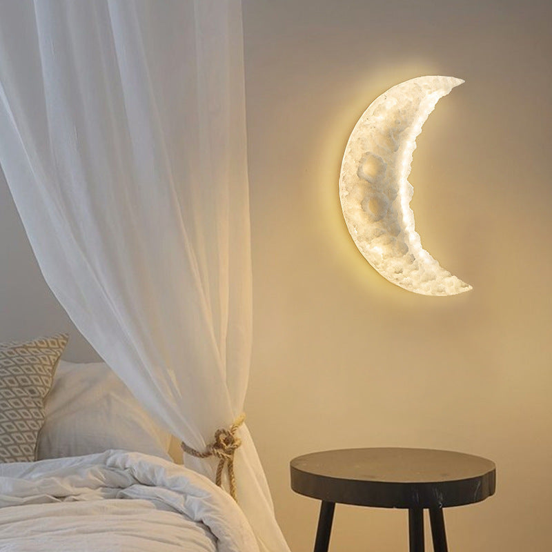 Lunar Glow Wall Lamp Berriscent