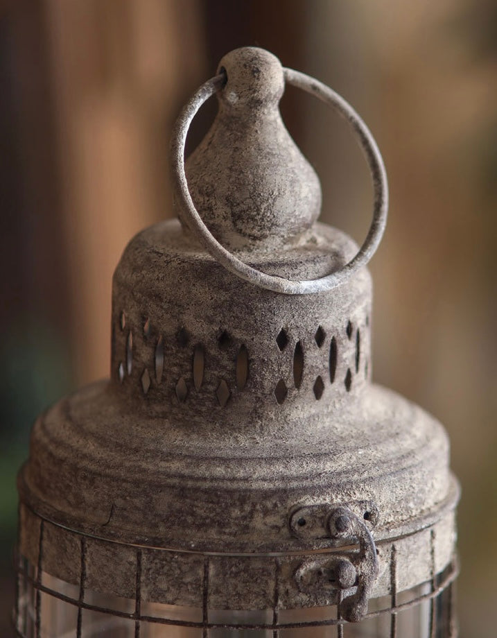 Rustic Aged Metal Cage Lantern – Tall Vintage Candle Holder Berriscent