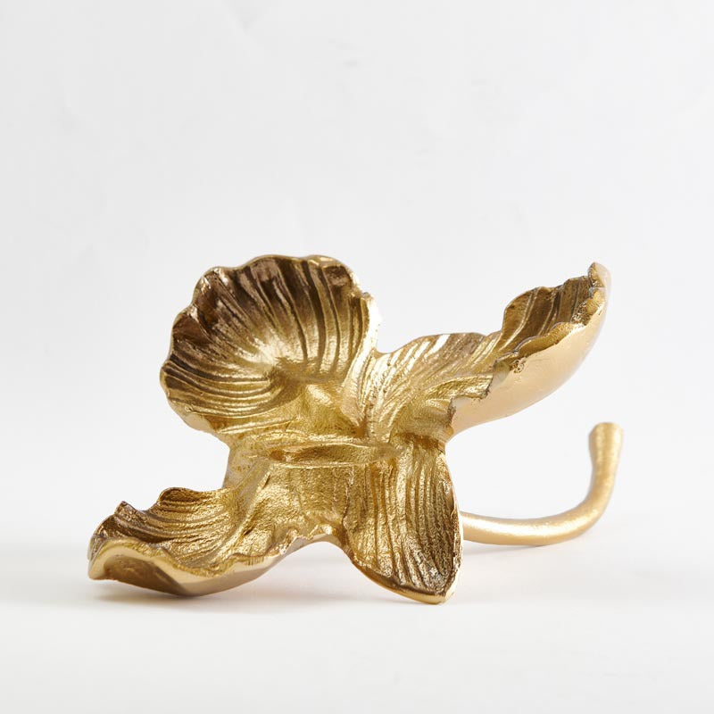 Bloom Sculpt Aluminium Candle Holder Berriscent