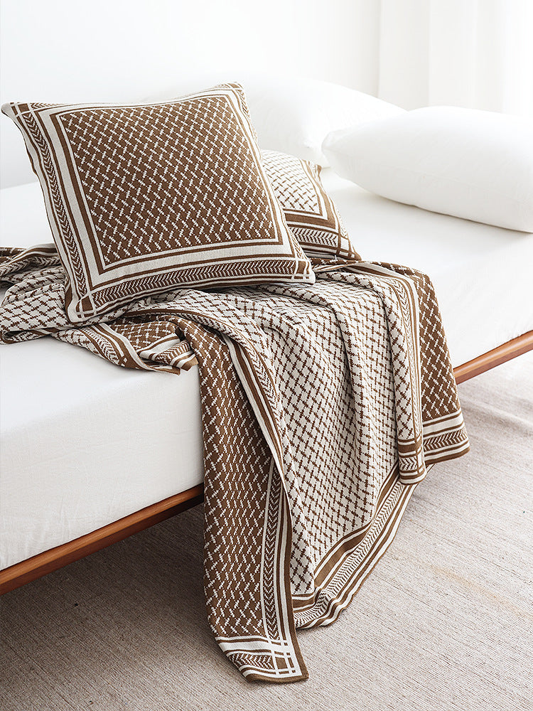 Axis Pattern Throw & Pillowcase Set Berriscent