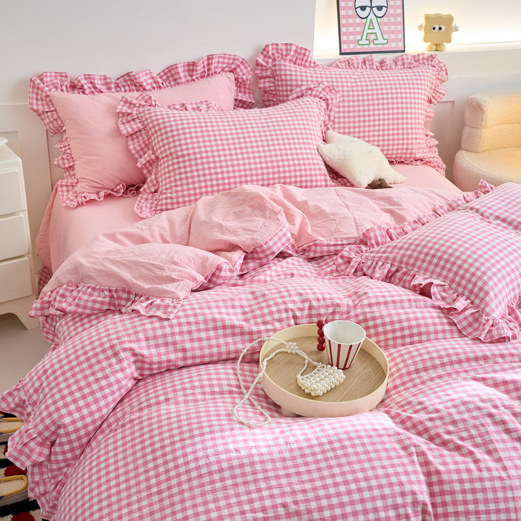 Blush Meadow Gingham Bedding Set Berriscent