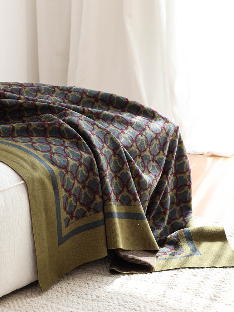 Loommark Woven Pattern Throw Berriscent