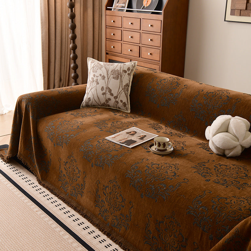 Classic Damask Chenille Sofa Throw Berriscent