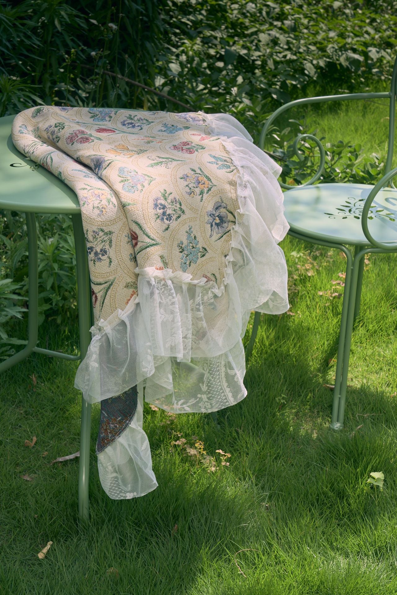 The Garden Veil | Cotton Blend Tablecloth