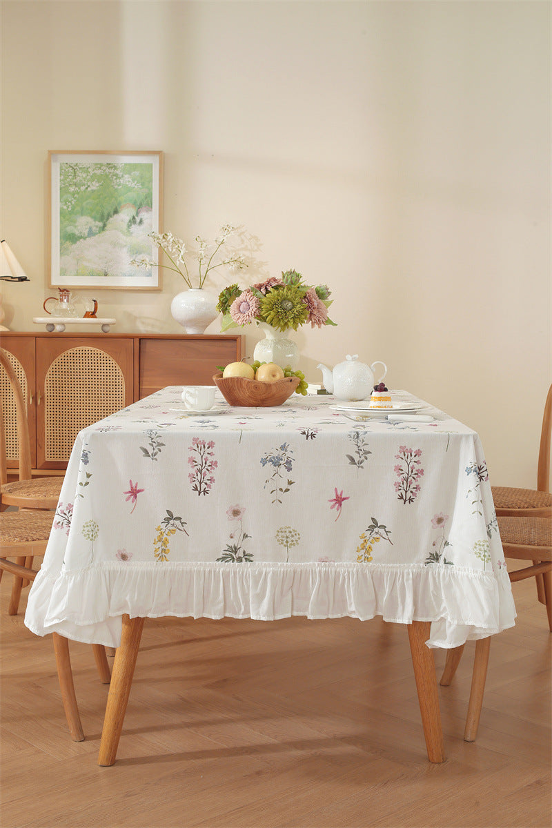 Cottage Bloom Cotton Tablecloth Berriscent