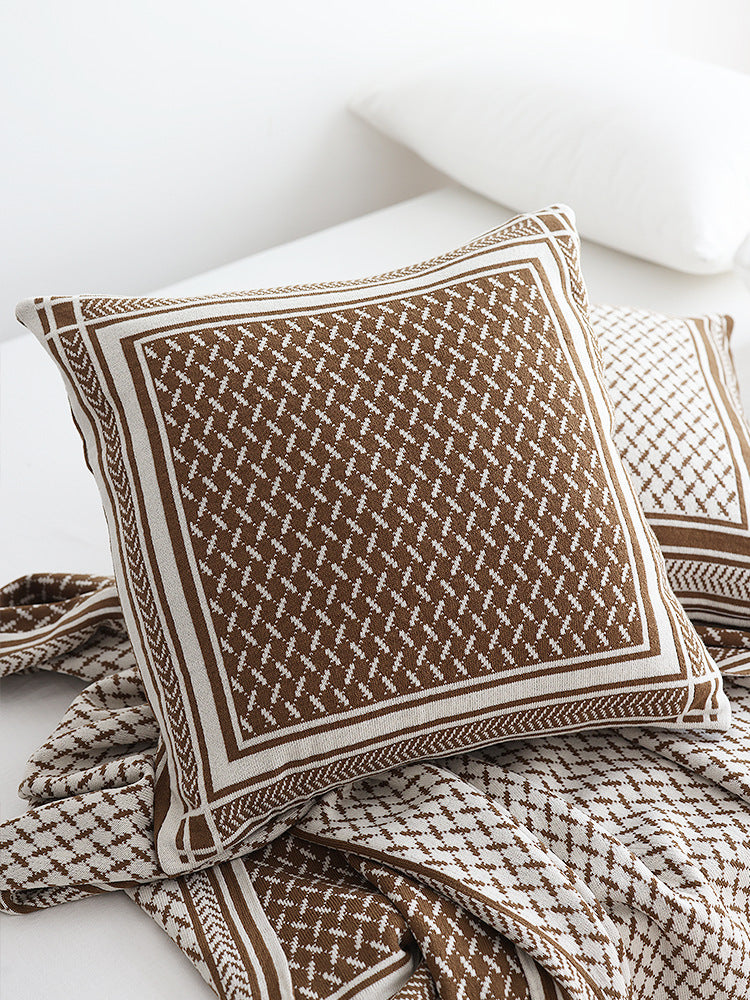 Axis Pattern Throw & Pillowcase Set Berriscent