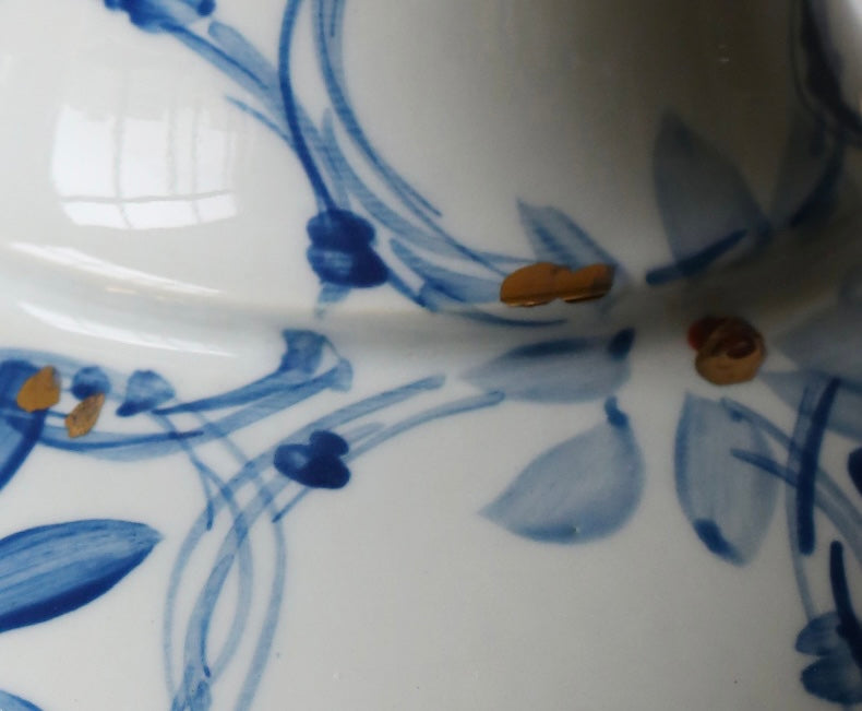 Azure Bloom Porcelain Vase Berriscent