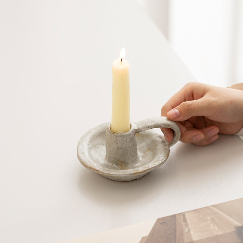 Handcrafted Ceramic Candle Holder – Speckled Ivory Berriscent