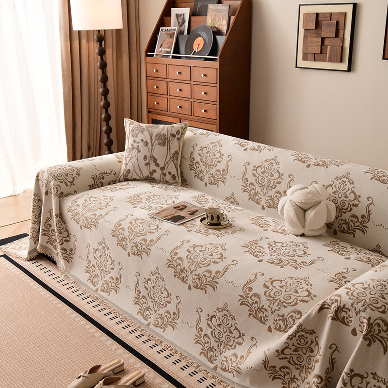 Classic Damask Chenille Sofa Throw Berriscent