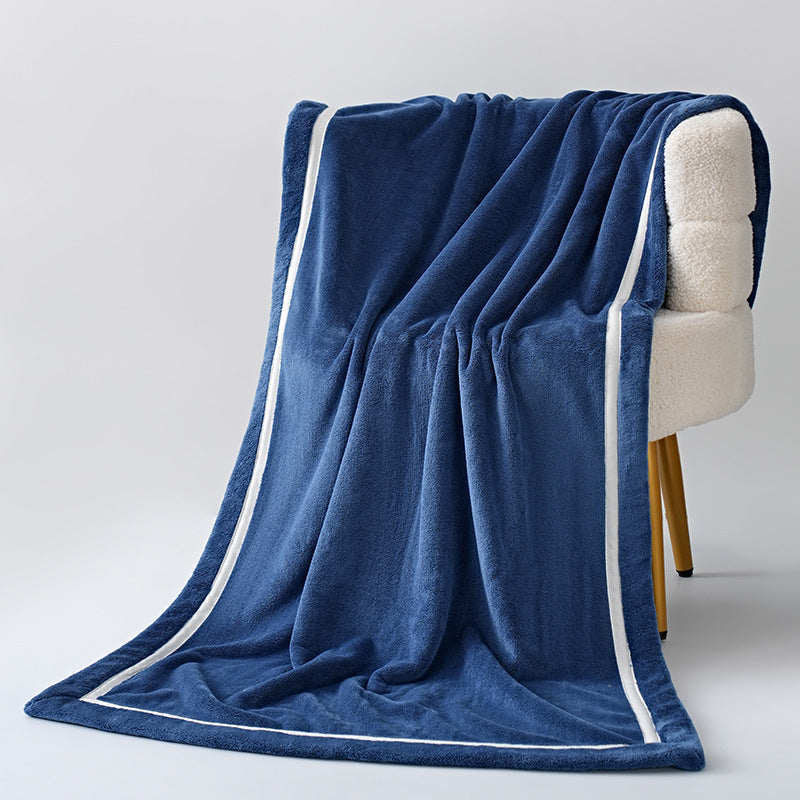 LuxeCloud Bath Towel – 170 × 90 cm, Antibacterial Fibre Blend Berriscent