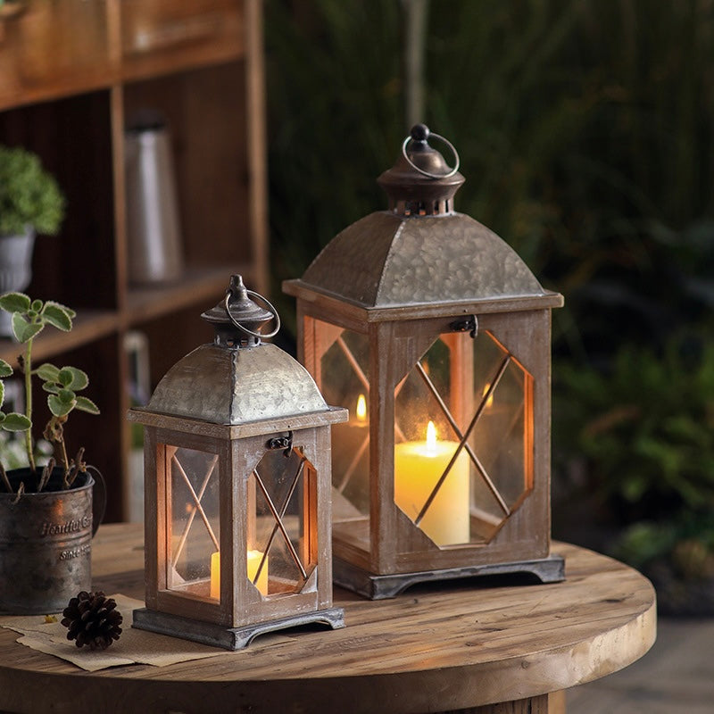 Rustic Wood & Metal Lantern Berriscent