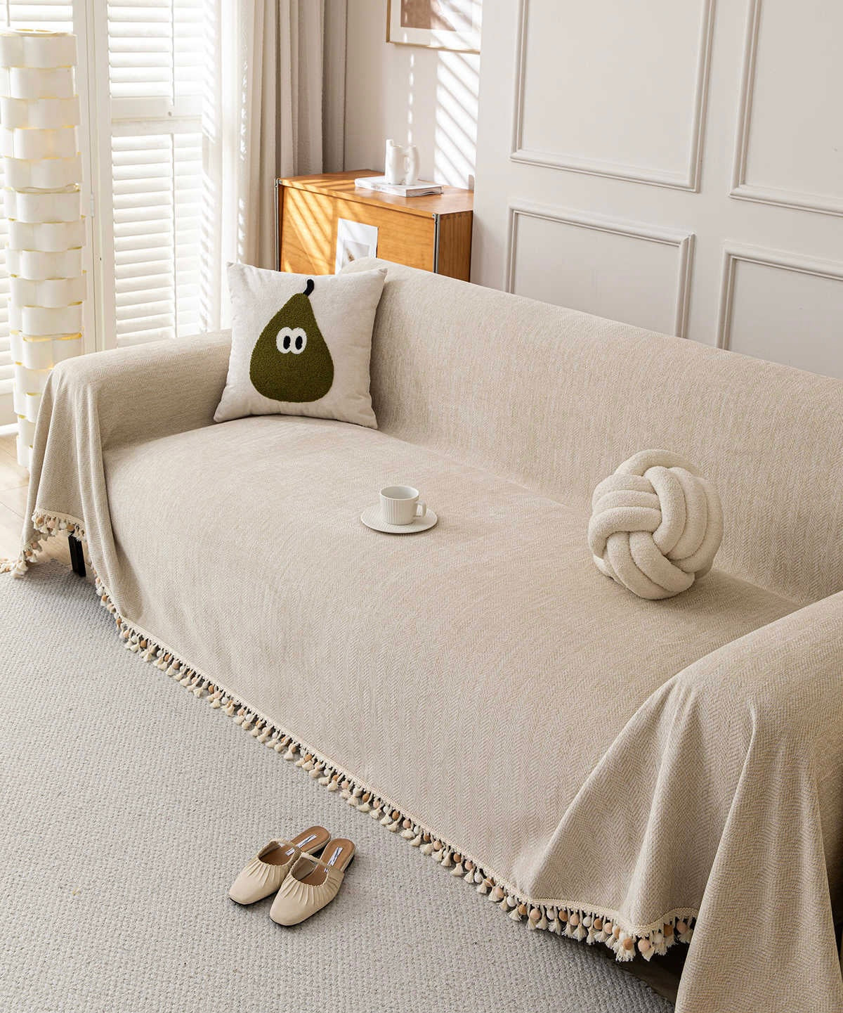 Pom-Tassel Chenille Sofa Cover Berriscent