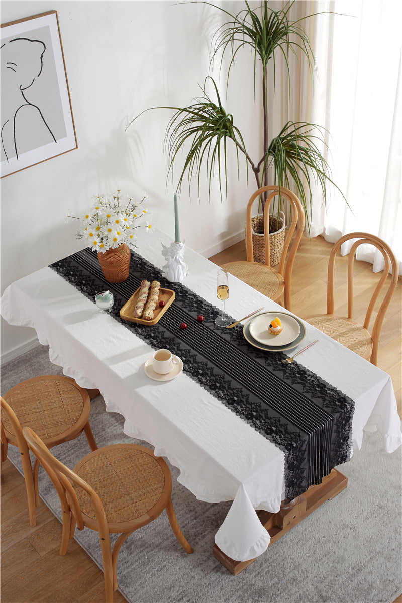 White Tablecloth and Black Lace Runner Set Berriscent