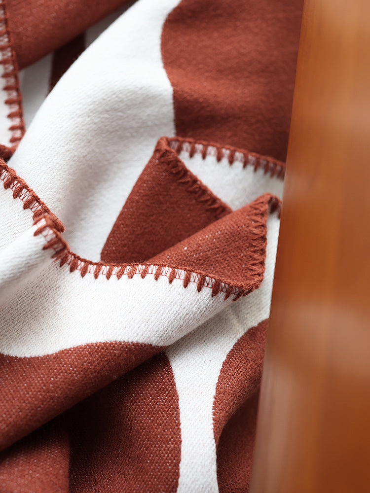 Organic Flow Throw Blanket Berriscent
