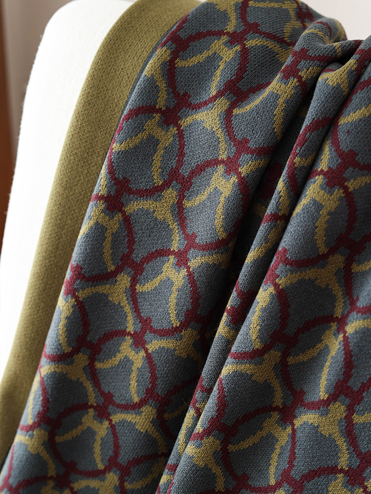 Loommark Woven Pattern Throw Berriscent