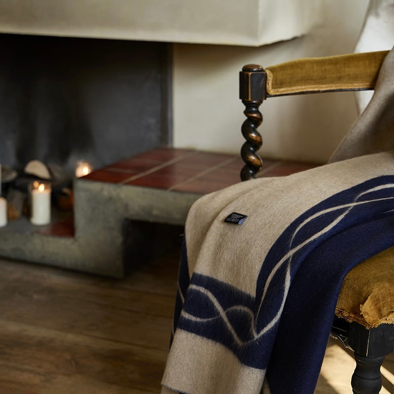 Alashan Cashmere Wool Double-Sided Blanket – 130 × 200 cm Berriscent