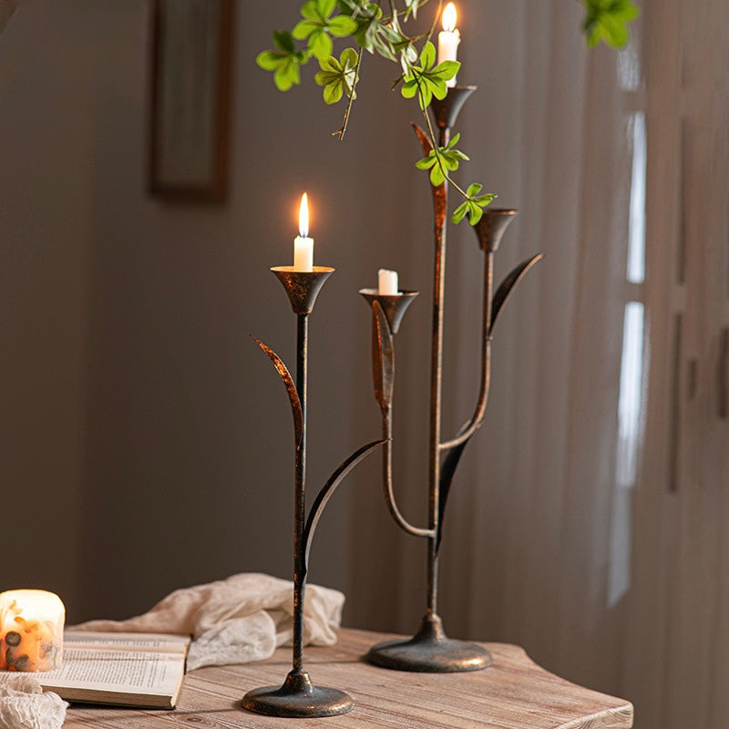 Willow Flame Candle Holder – Wrought Iron Berriscent
