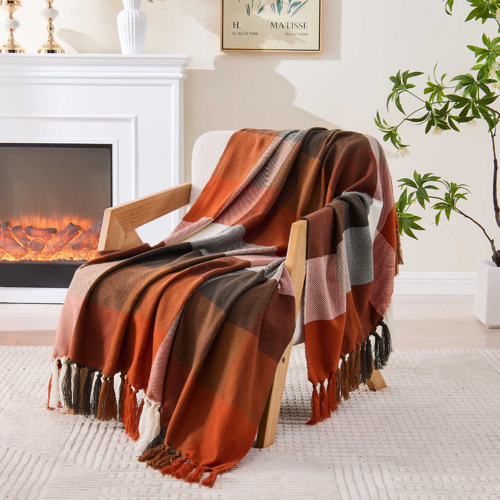 Plaid Tassel Woven Throw Blanket – Warmth & Style in Every Thread Berriscent