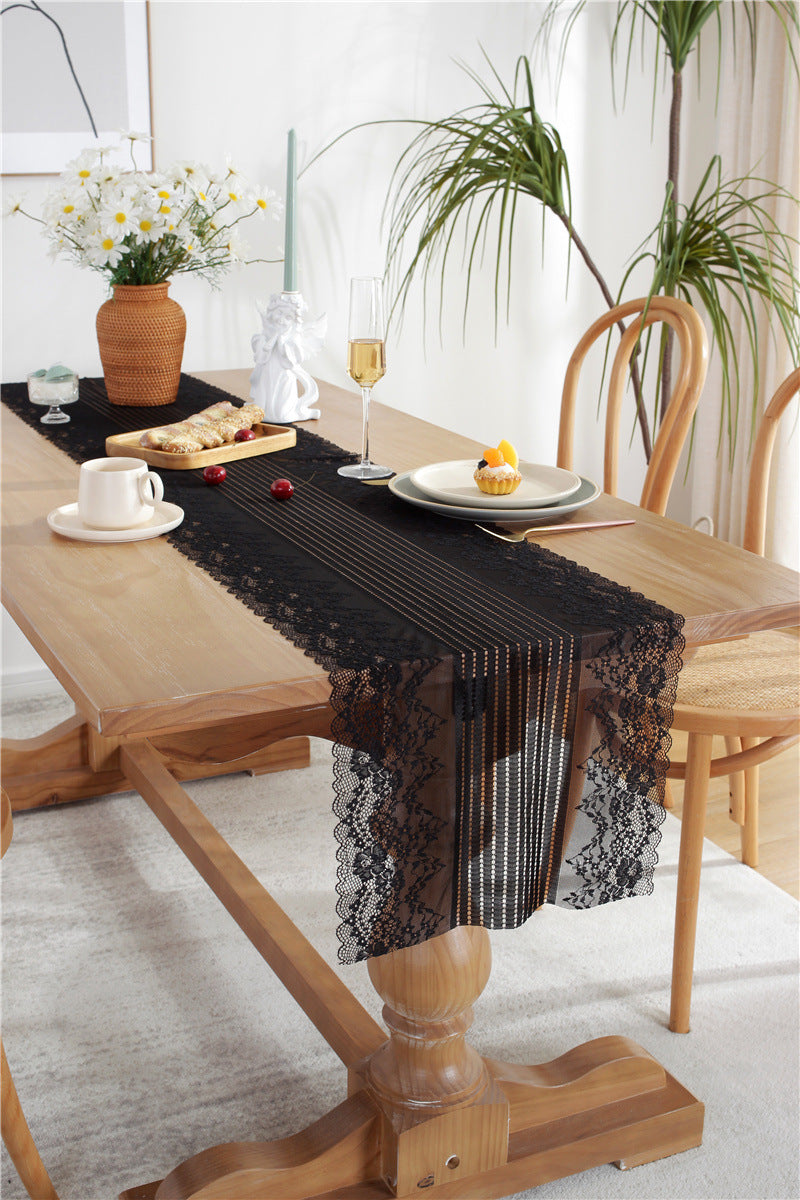 Floral Lace Table Runner – Elegant Sheer Design Berriscent