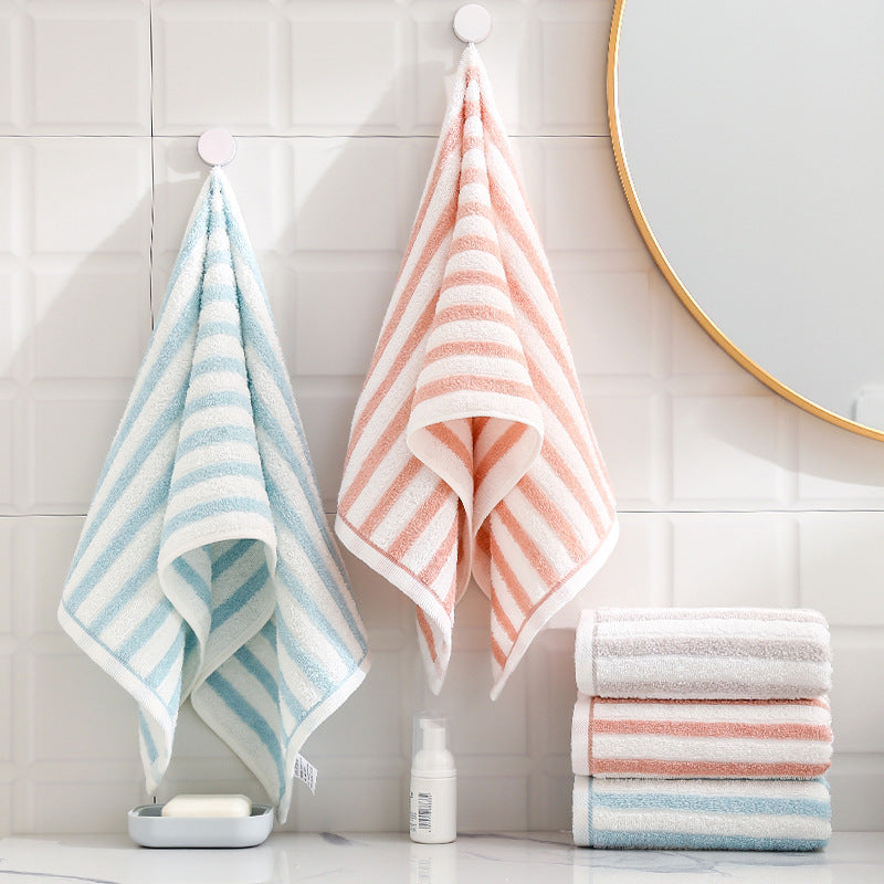 Pastel Stripe Cotton Towel – Softness Meets Everyday Elegance Berriscent