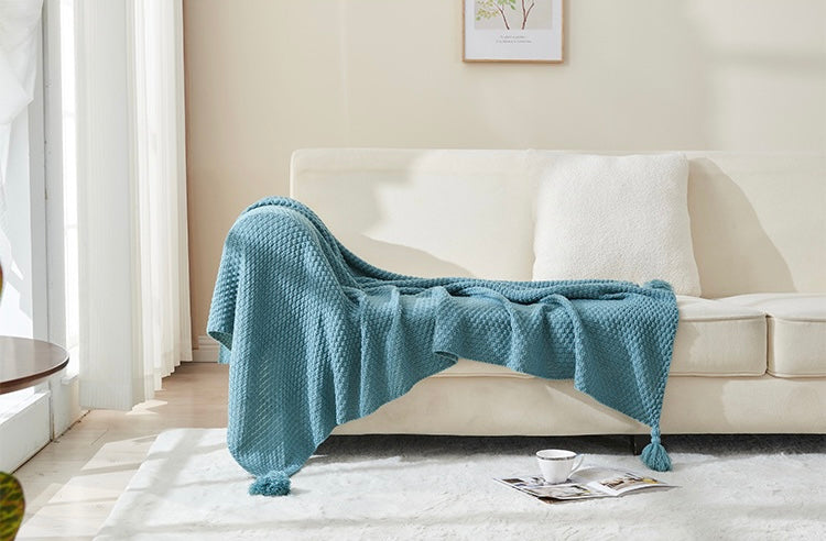 Aurora Tassel Knit Throw – Cozy Texture, Effortless Charm Berriscent