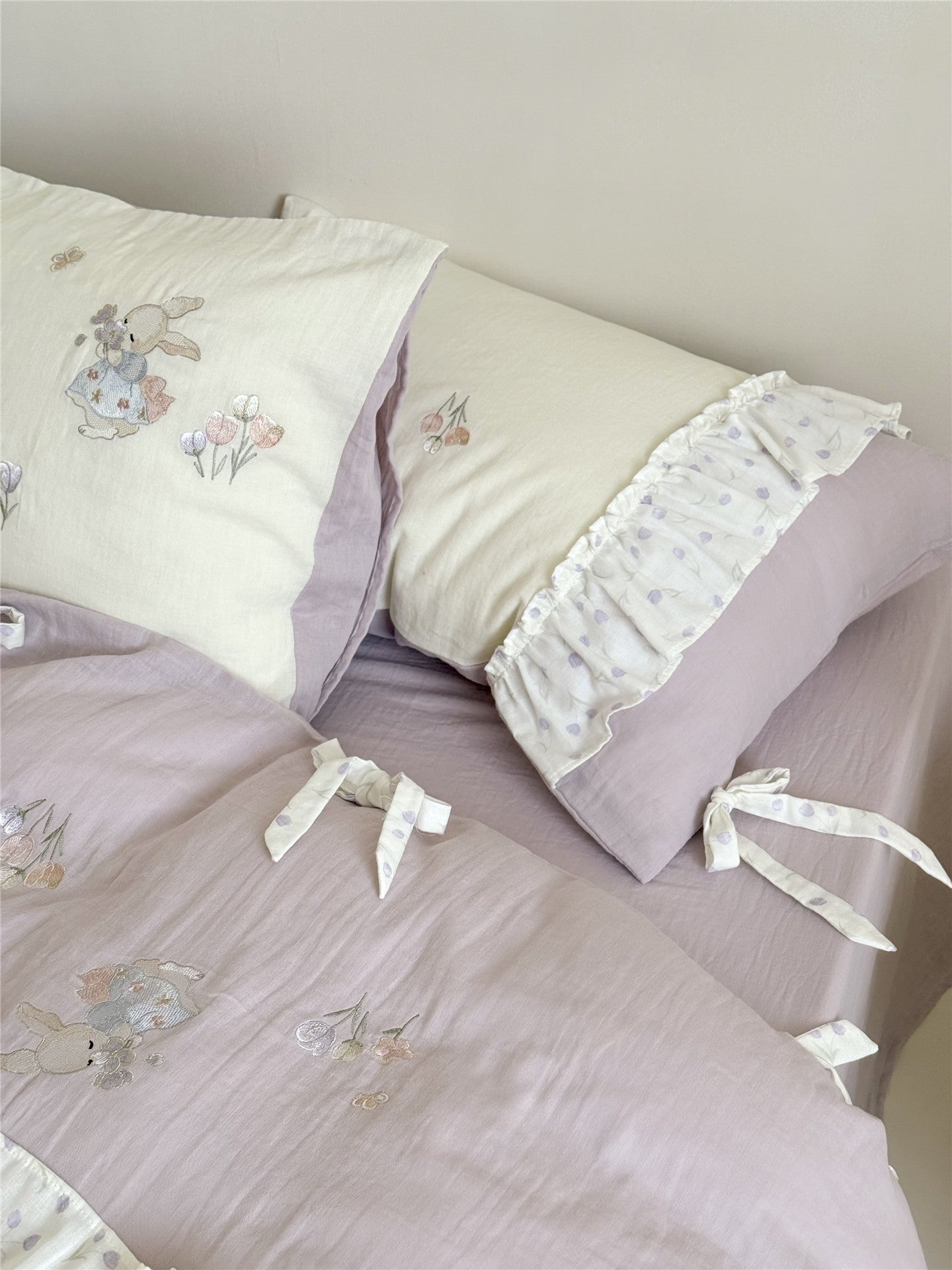 The Lapin Ribbon | Embroidered Bunny & Ruffle Bed Linen
