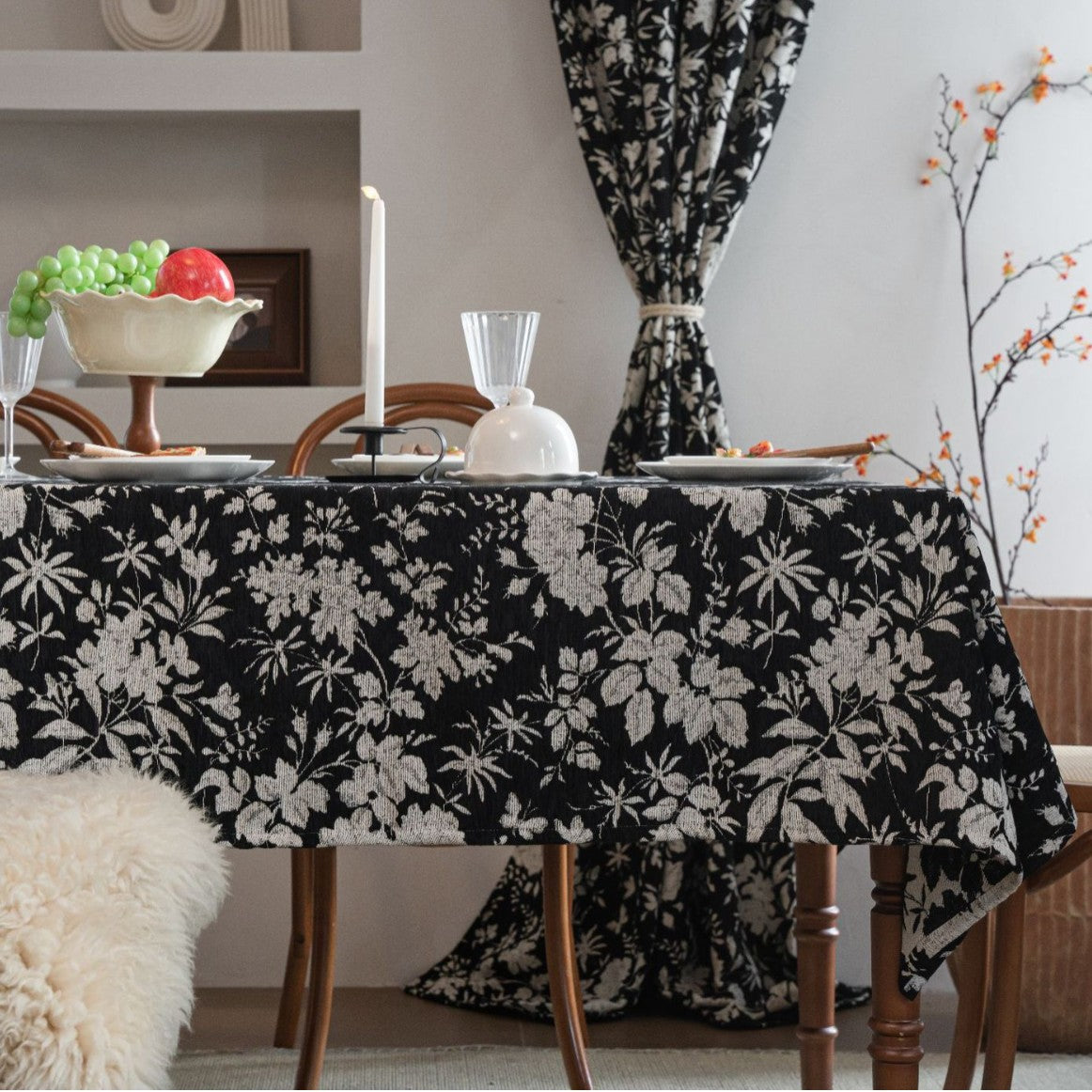 Botanical Weave Tablecloth Berriscent
