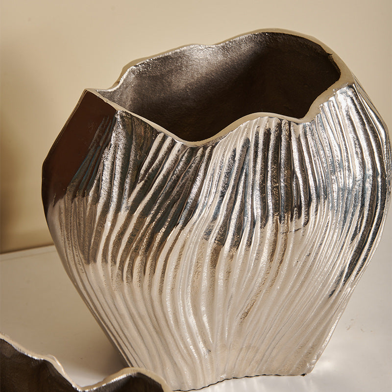 Sculpted Ridge Vessel Collection Berriscent