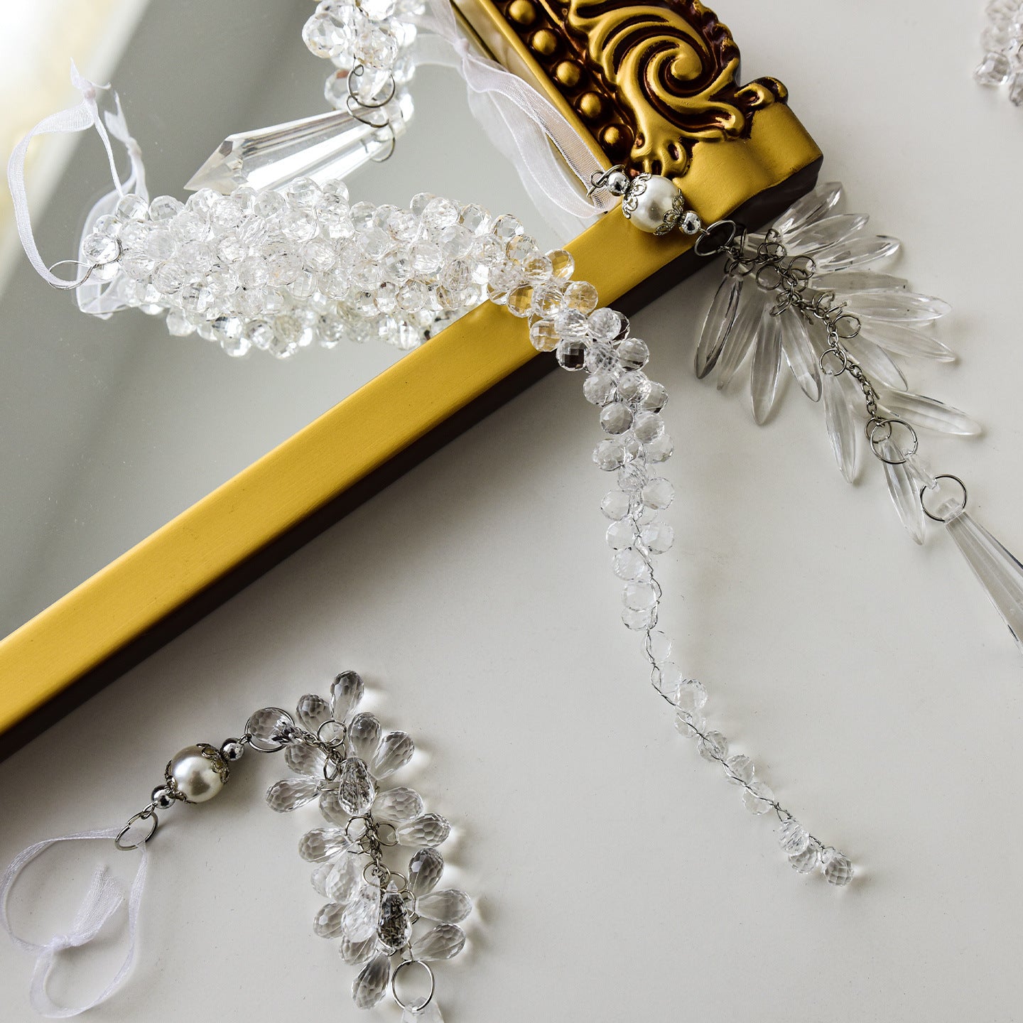 Crystal Whispers Ornaments Set Berriscent