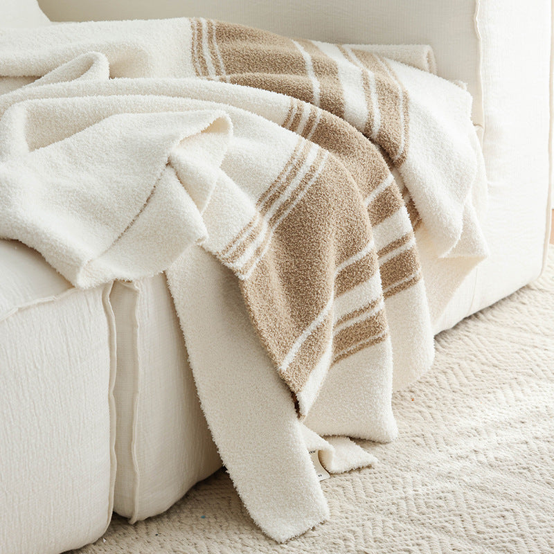 Soft Acrylic Throw Blanket – Plush Striped Design Berriscent