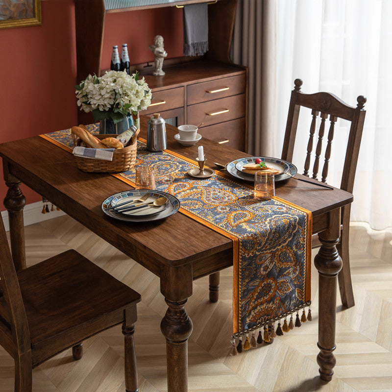 Bohemian Jacquard Table Runner with Tassels Berriscent