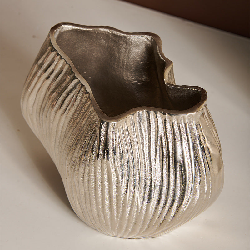 Sculpted Ridge Vessel Collection Berriscent