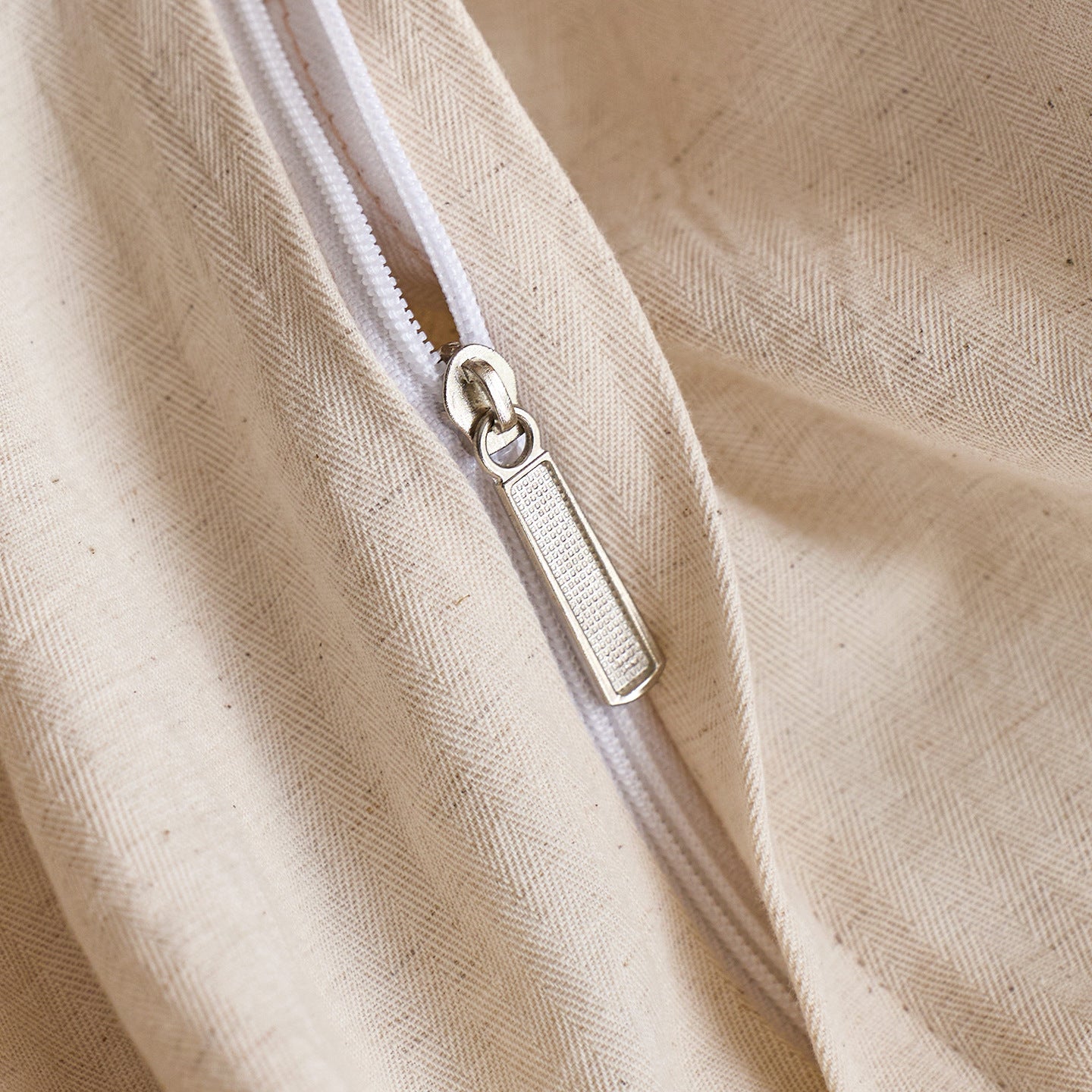 Rosé Heritage Cotton & Linen Embroidered Bedding Set Berriscent