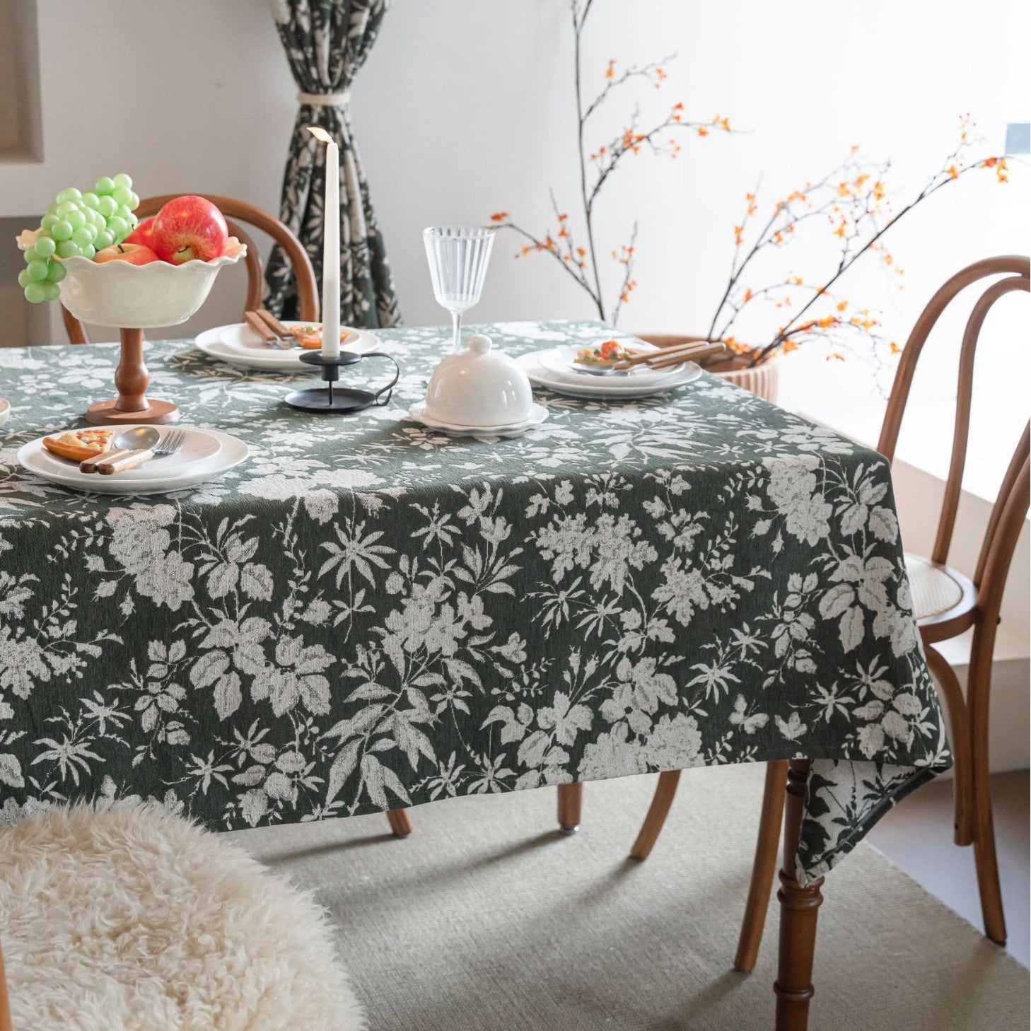 Botanical Weave Tablecloth Berriscent