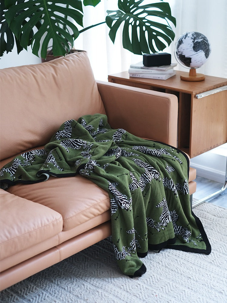 Savanna Stride Throw – Artistic Zebra Jacquard Blanket Berriscent