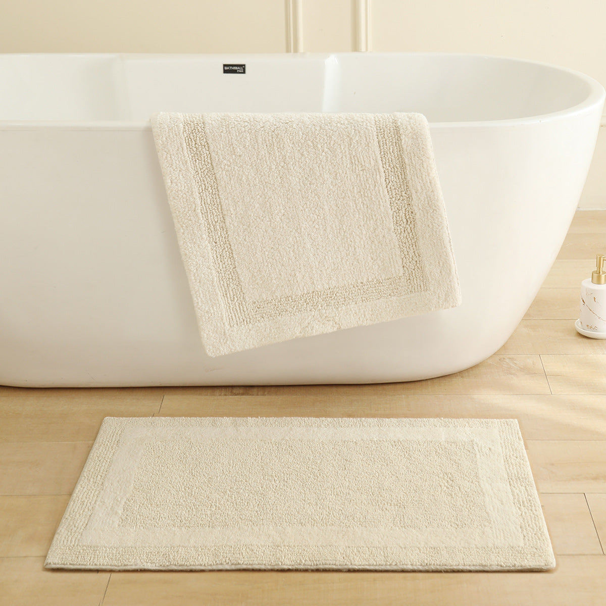 The Cosy Cotton Bath Mat Berriscent