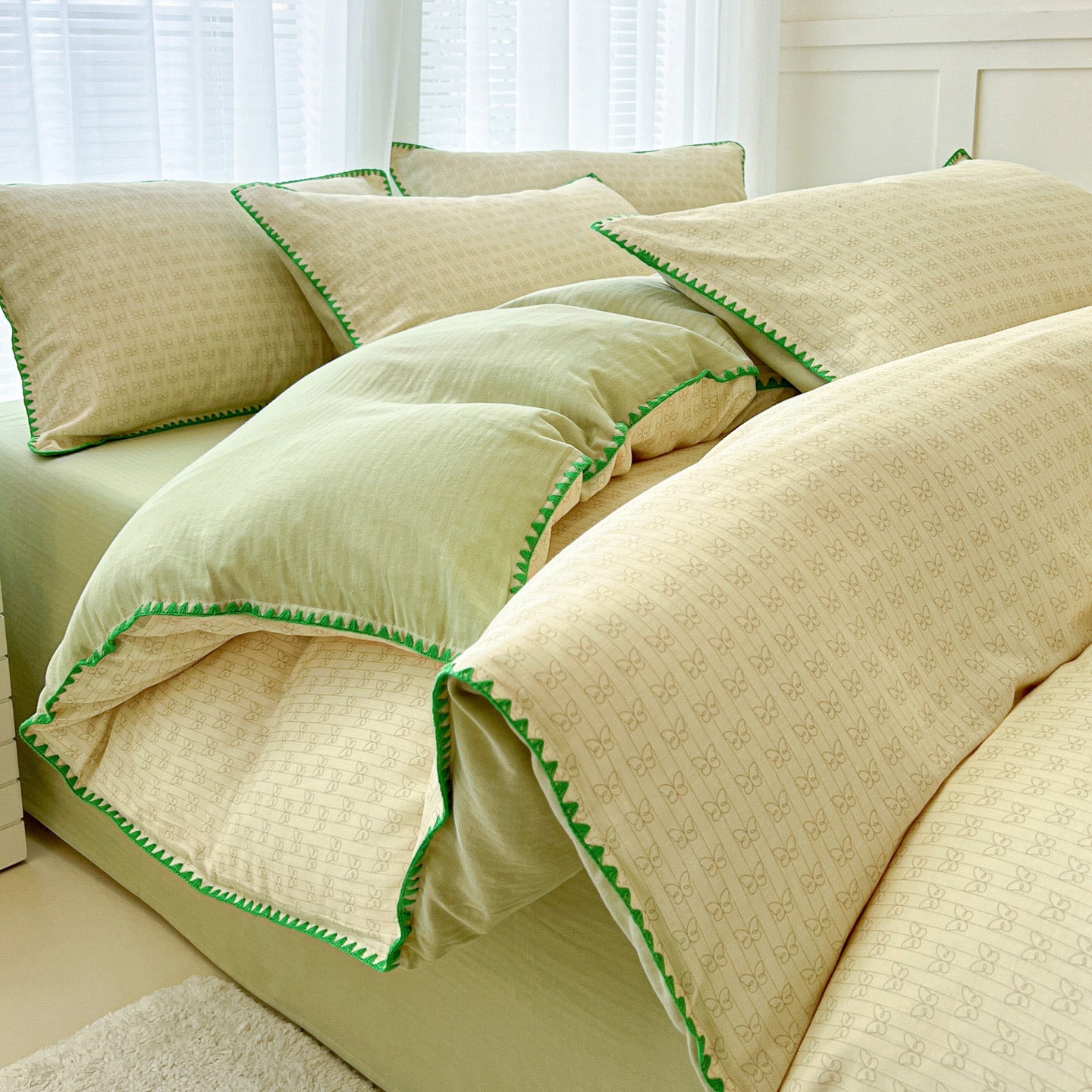 Cotton Dreams Bedding Collection (4-Piece Set) Berriscent