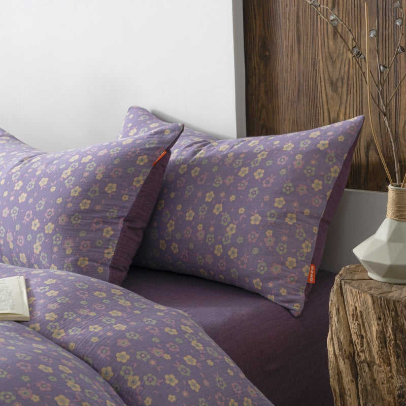 Looméa Cotton Yarn-Woven Bedding Collection Berriscent