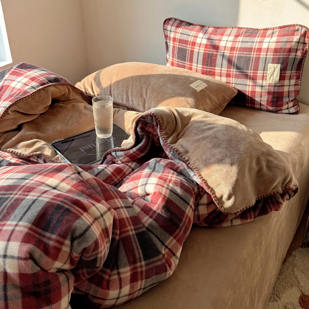 Warm Cabin Flannel Bedding Set Berriscent